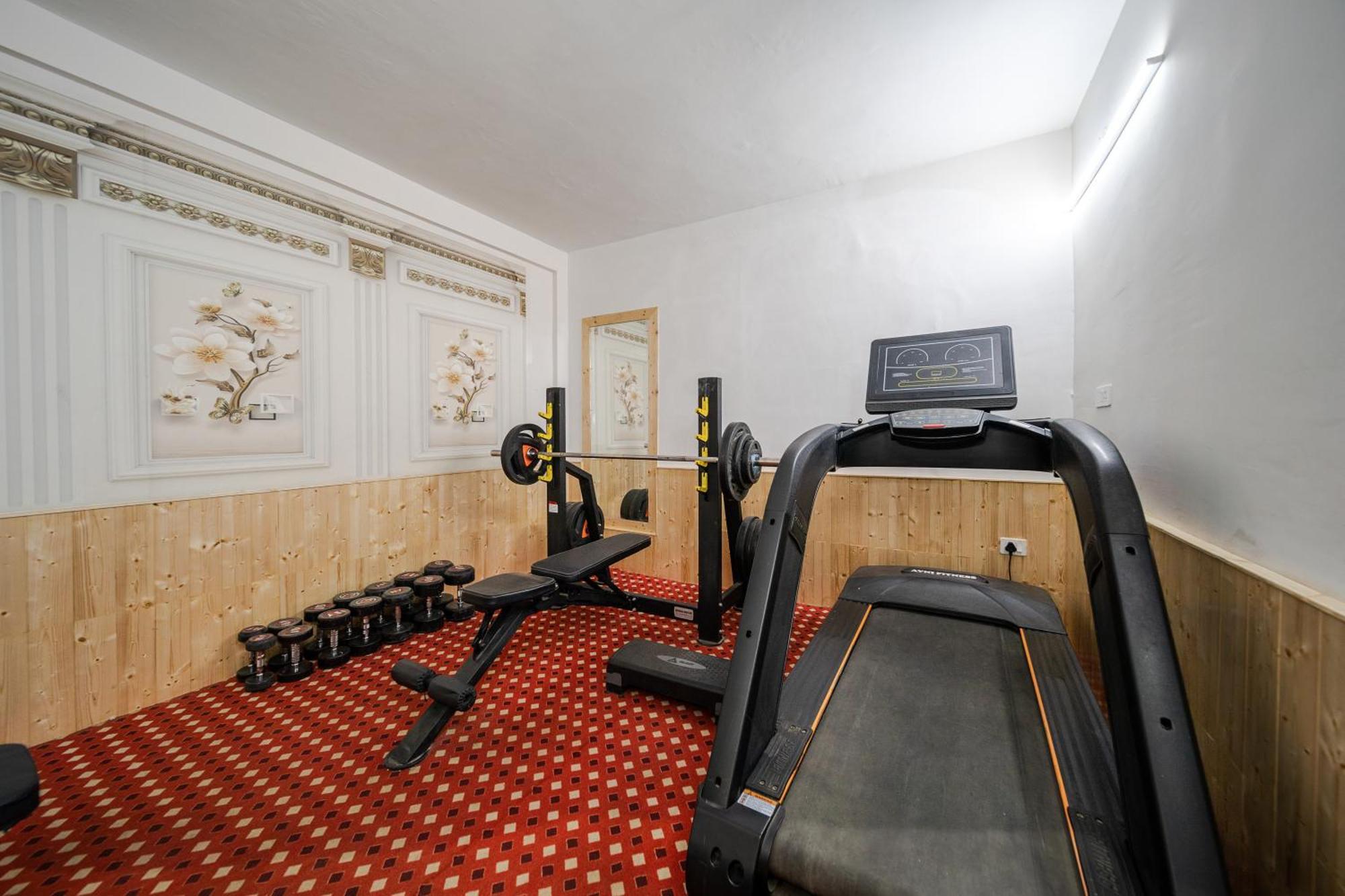 Hill River Resort - Central Heated & Air Cooled - Near Mall Road , Best Property Of Manali 2024- 2025 Zewnętrze zdjęcie