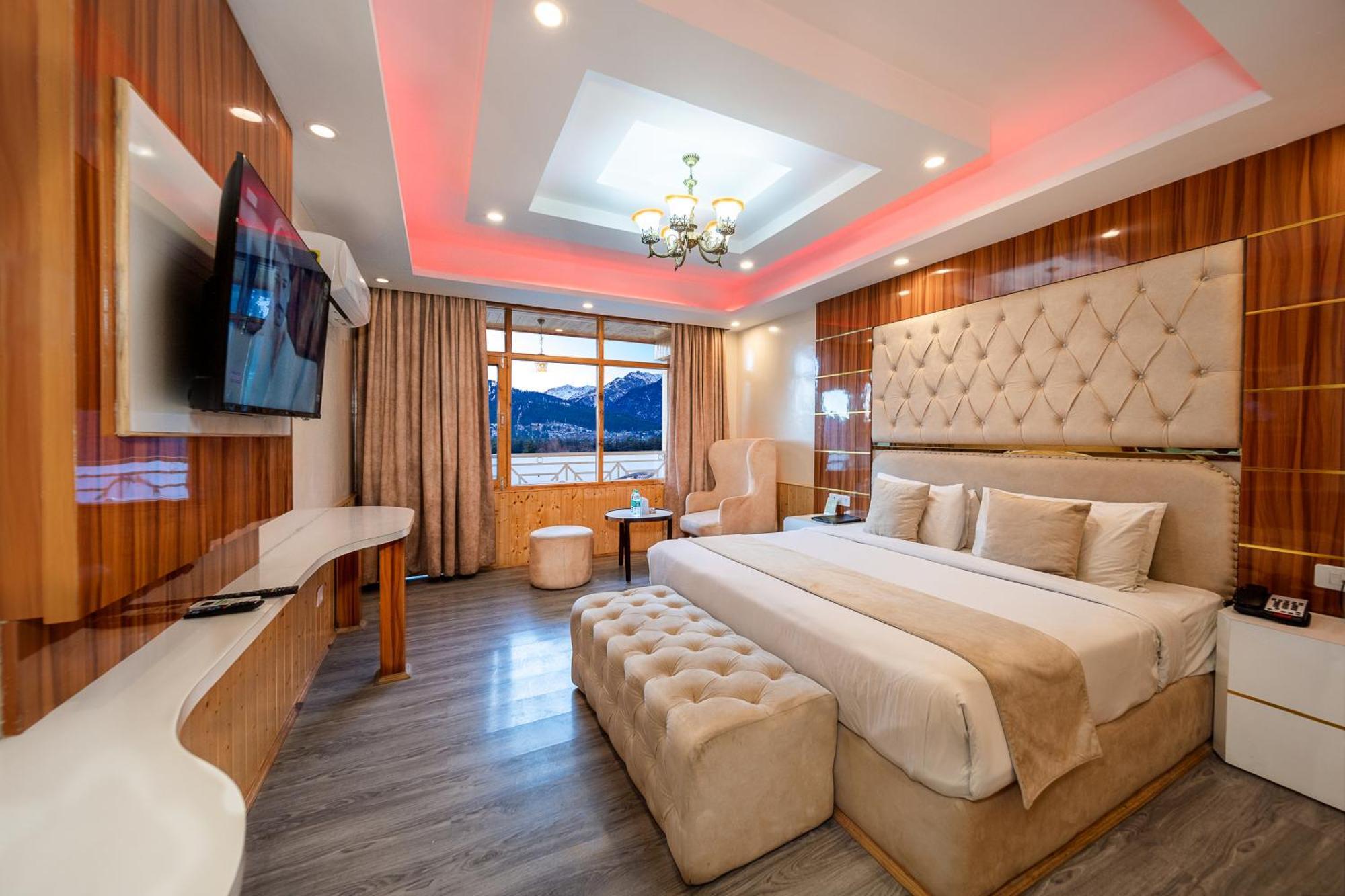 Hill River Resort - Central Heated & Air Cooled - Near Mall Road , Best Property Of Manali 2024- 2025 Zewnętrze zdjęcie