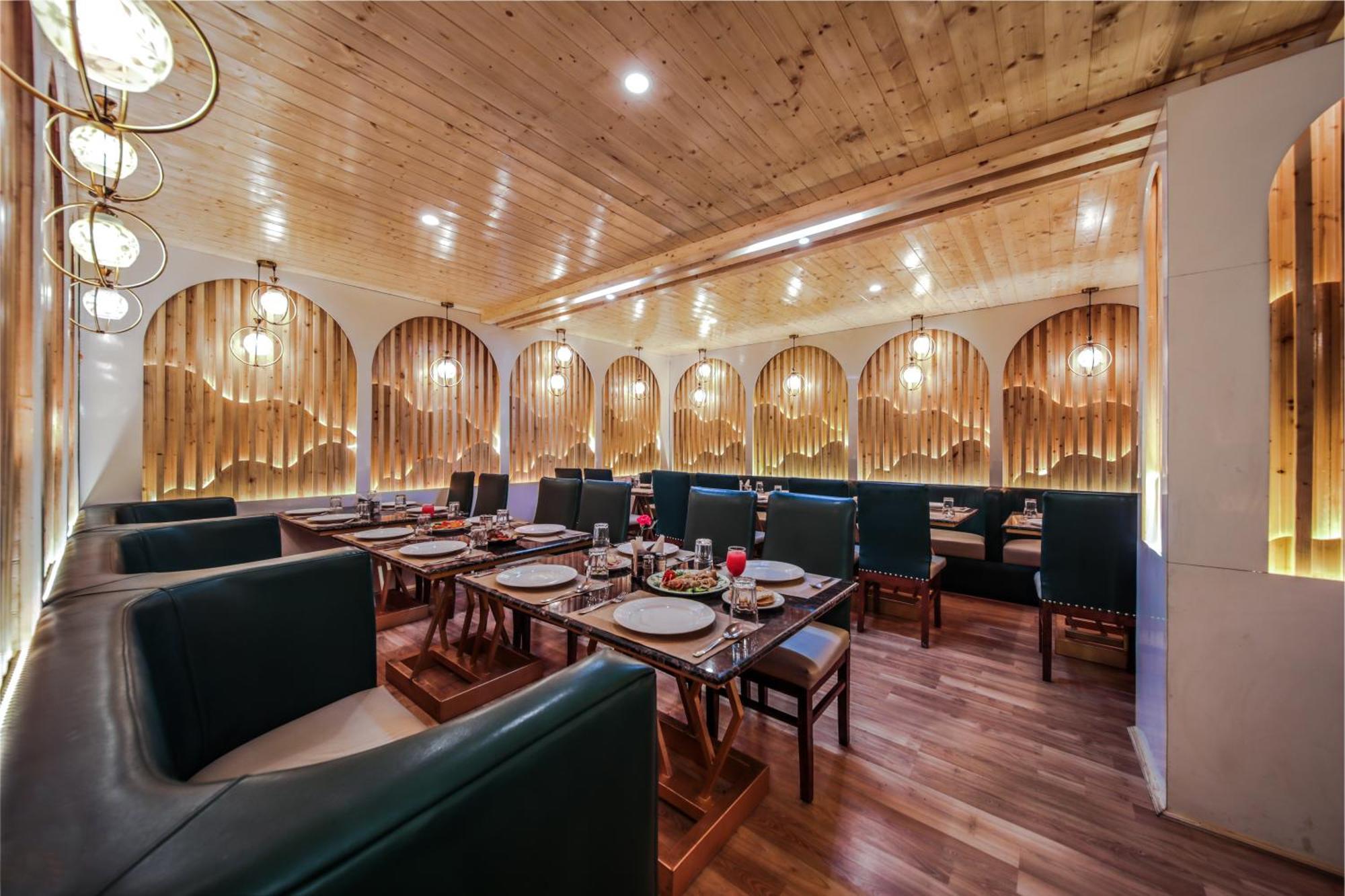 Hill River Resort - Central Heated & Air Cooled - Near Mall Road , Best Property Of Manali 2024- 2025 Zewnętrze zdjęcie
