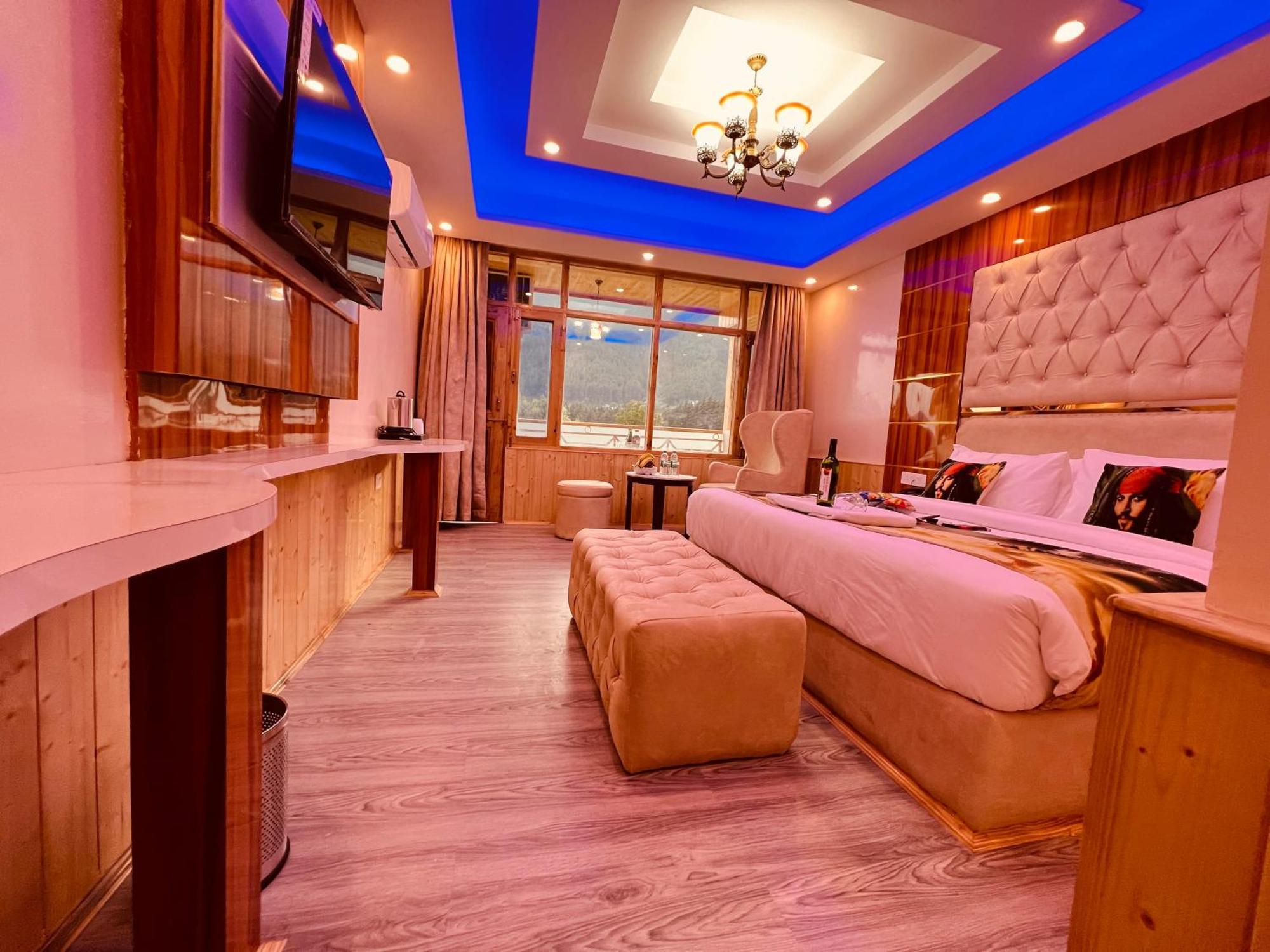 Hill River Resort - Central Heated & Air Cooled - Near Mall Road , Best Property Of Manali 2024- 2025 Zewnętrze zdjęcie