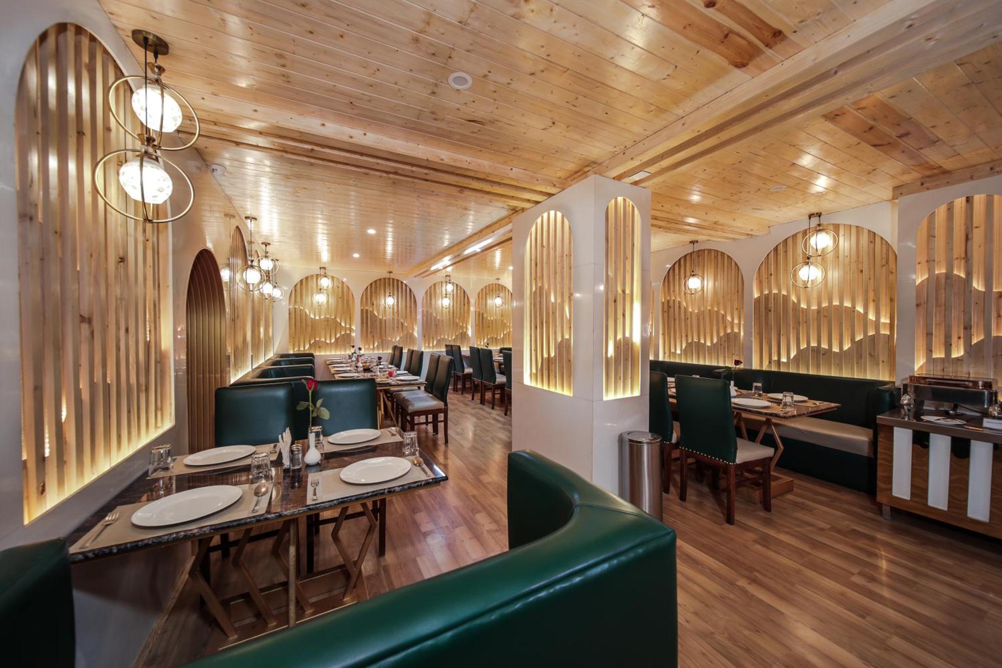Hill River Resort - Central Heated & Air Cooled - Near Mall Road , Best Property Of Manali 2024- 2025 Zewnętrze zdjęcie