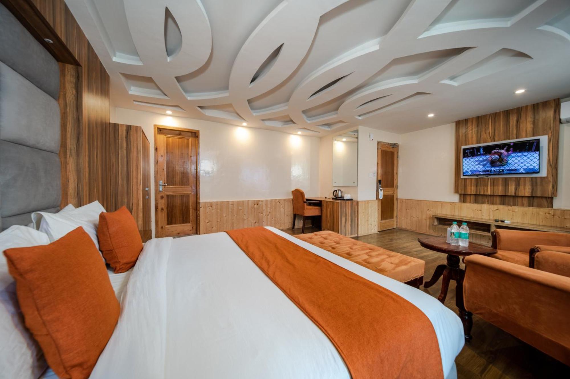 Hill River Resort - Central Heated & Air Cooled - Near Mall Road , Best Property Of Manali 2024- 2025 Zewnętrze zdjęcie