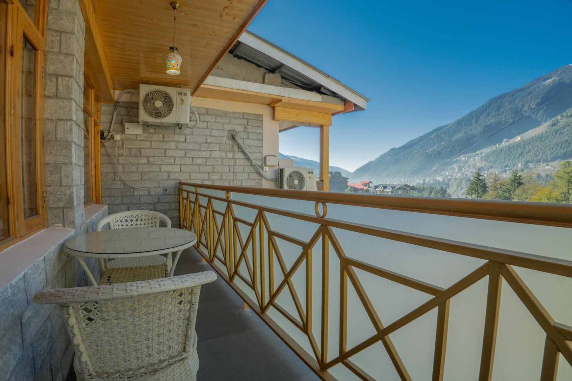 Hill River Resort - Central Heated & Air Cooled - Near Mall Road , Best Property Of Manali 2024- 2025 Zewnętrze zdjęcie
