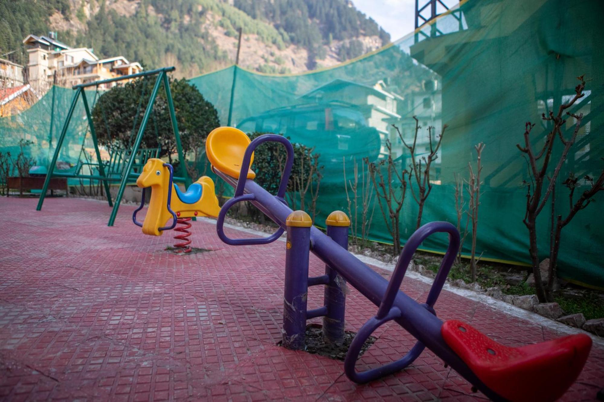 Hill River Resort - Central Heated & Air Cooled - Near Mall Road , Best Property Of Manali 2024- 2025 Zewnętrze zdjęcie